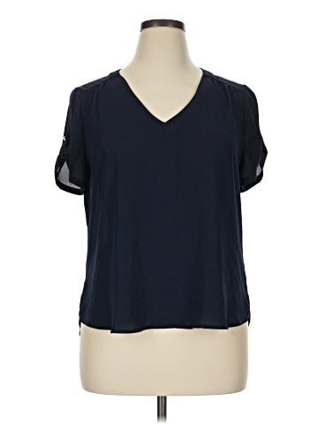 Lily White Short Sleeve T-Shirt (view 1)