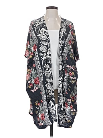 Angie Kimono (view 1)