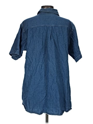 Take Nine Maternity Wear Short Sleeve Button-Down Shirt (view 2)