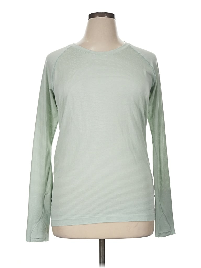 Pre-owned Lululemon Athletica Long Sleeve T-shirt In Green