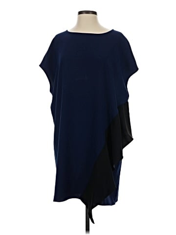 Diane von Furstenberg Casual Dress (view 1)