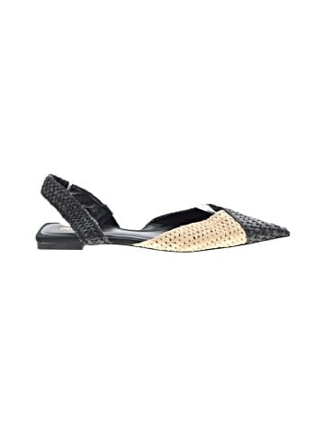 Zara Flats (view 1)