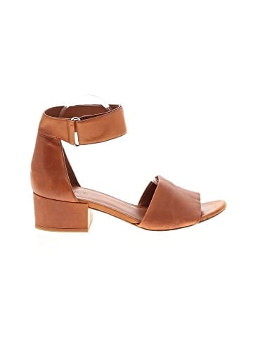 Vince. Sandals (view 1)