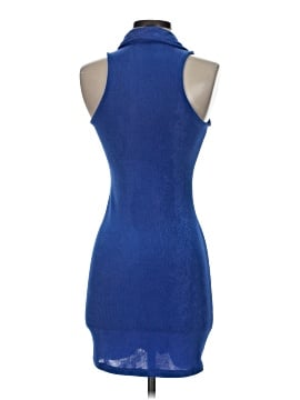 Just Polly Sleeveless Button-Down Shirt (view 2)