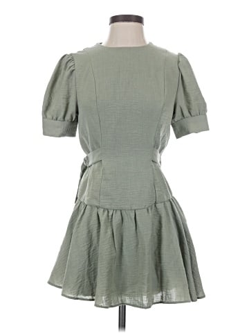 B. Darlin Casual Dress (view 1)