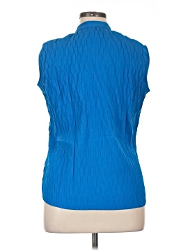 East5th Sleeveless Button-Down Shirt (view 2)