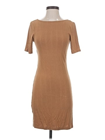Old Navy Casual Dress (view 1)