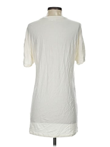 Superdown Short Sleeve T-Shirt (view 2)
