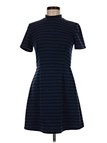 Slate & Willow Casual Dress (view 1)
