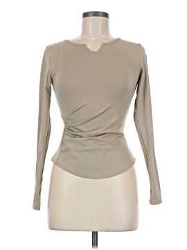 Unbranded Long Sleeve T-Shirt (view 1)