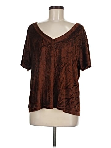 Hard Tail Short Sleeve Top (view 1)