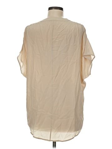 TWO by Vince Camuto Short Sleeve Blouse (view 2)