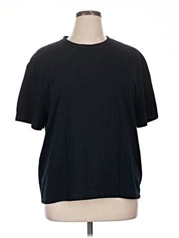 Vince. Short Sleeve T-Shirt (view 1)