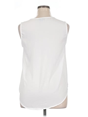 Abbeline Sleeveless Blouse (view 2)