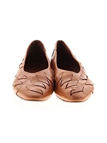 Miz Mooz Flats (view 2)