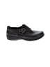 Clarks Black Flats Size 7 - photo 1