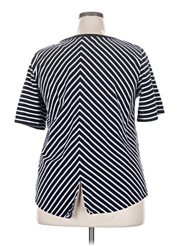 City Chic Short Sleeve T-Shirt (view 2)