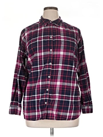 Croft & Barrow Long Sleeve Button-Down Shirt (view 1)