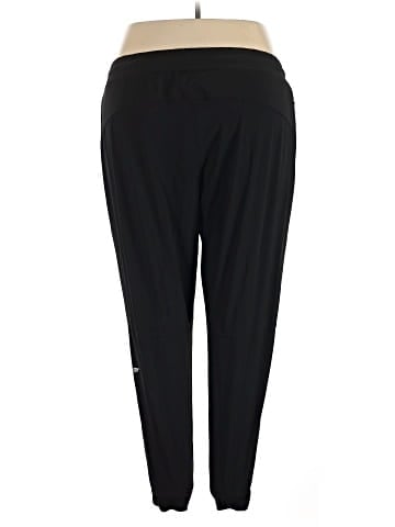 Fabletics Active Pants (view 2)