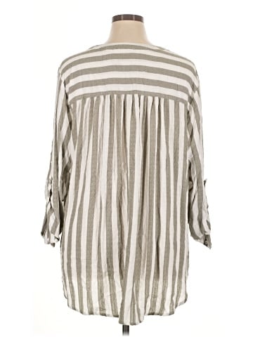 Jane and Delancey Long Sleeve Henley (view 2)