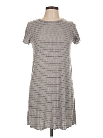 Forever 21 Casual Dress (view 1)