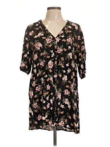 Saltwater LUXE Short Sleeve Blouse (view 1)