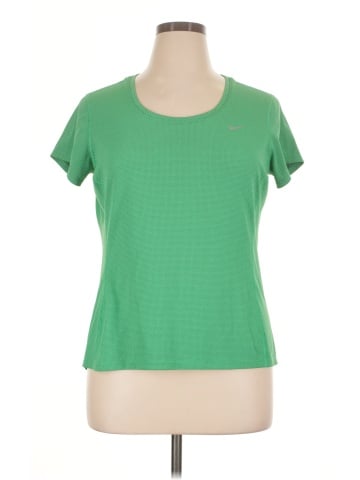 Nike Active T-Shirt (view 1)