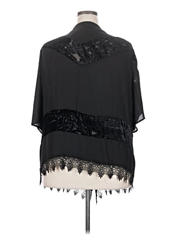 Signature Studio Kimono (view 2)