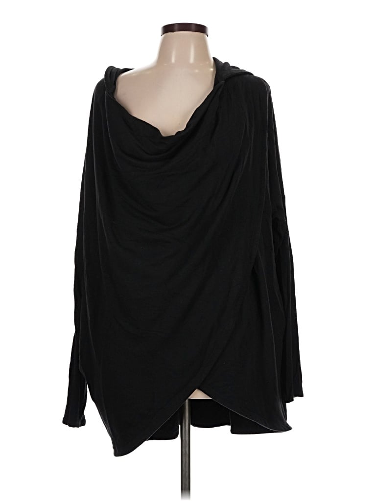 Pre-owned Athleta Poncho In Black