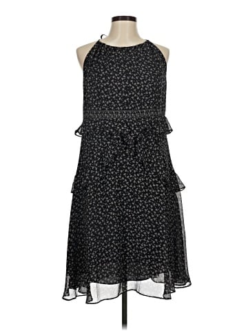 Max Studio Sleeveless Top (view 1)