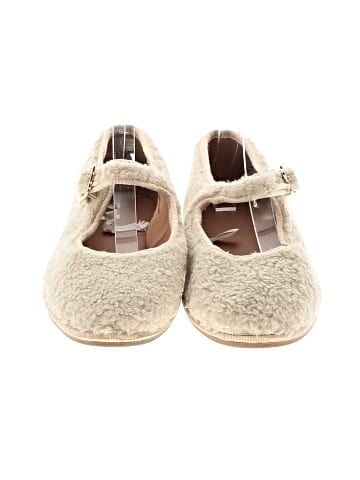 Universal Thread Flats (view 2)