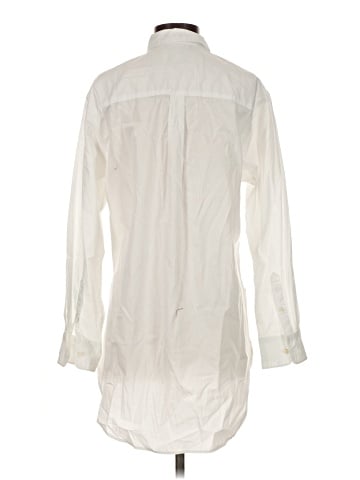 Gap Long Sleeve Button-Down Shirt (view 2)