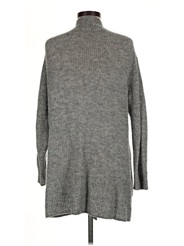 Everlane Cardigan (view 2)