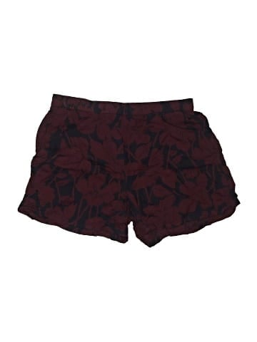 Gap Shorts (view 1)