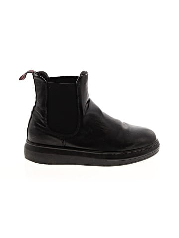 Seven7 Ankle Boots (view 1)
