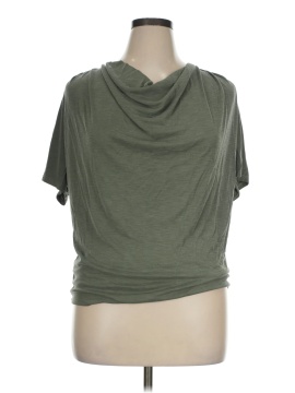 Green Envelope Short Sleeve Top