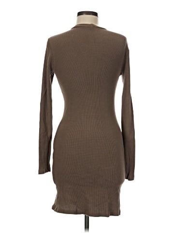 Monrow Casual Dress (view 2)