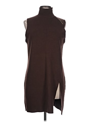 Cable & Gauge Casual Dress (view 1)