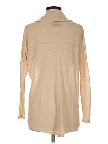 Harlowe & Graham Long Sleeve Turtleneck (view 2)