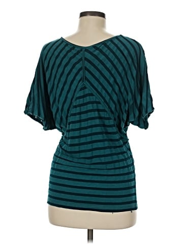 Studio M Short Sleeve Top (view 2)