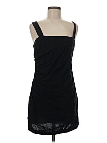 Abercrombie & Fitch Cocktail Dress (view 1)