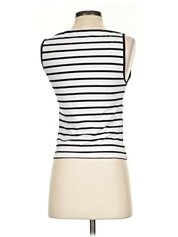 Abercrombie & Fitch Sleeveless T-Shirt (view 2)