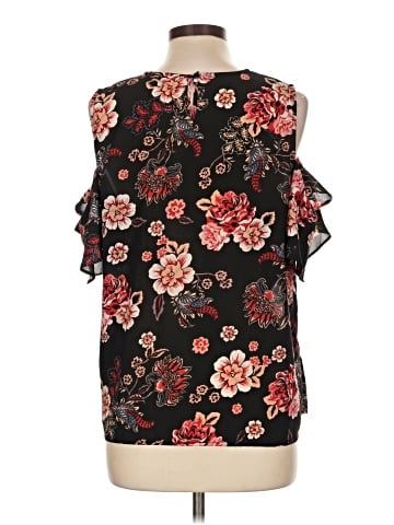 Japna Sleeveless Blouse (view 2)