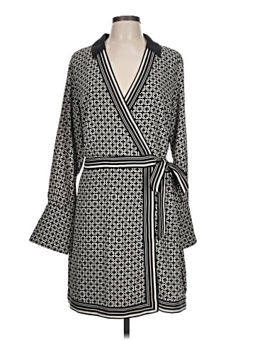 Abercrombie & Fitch Casual Dress (view 1)