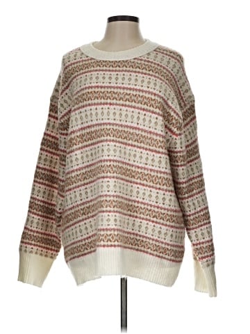 American Eagle Outfitters Pullover Sweater (view 1)