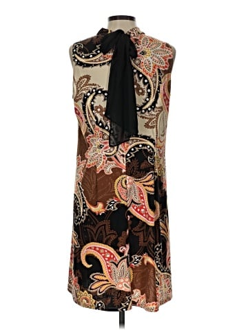 Signature by Robbie Bee Casual Dress (view 2)