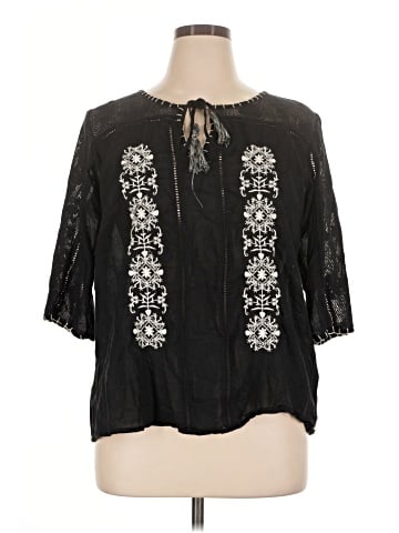 Jackpot 3/4 Sleeve Blouse (view 1)