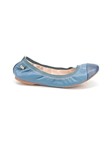 Cole Haan Flats (view 1)