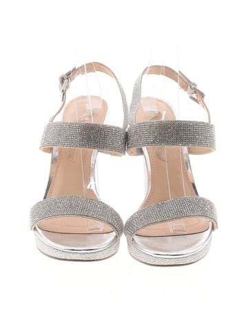Nina Wedges (view 2)