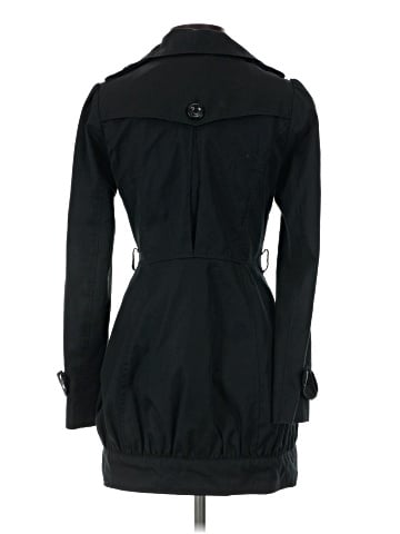Forever 21 Trenchcoat (view 2)